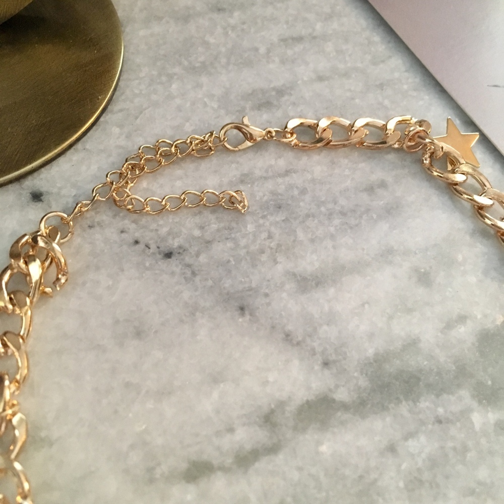 'Star Alert' Dazzling Charm Gold Chain Necklace - Picture 6 of 8